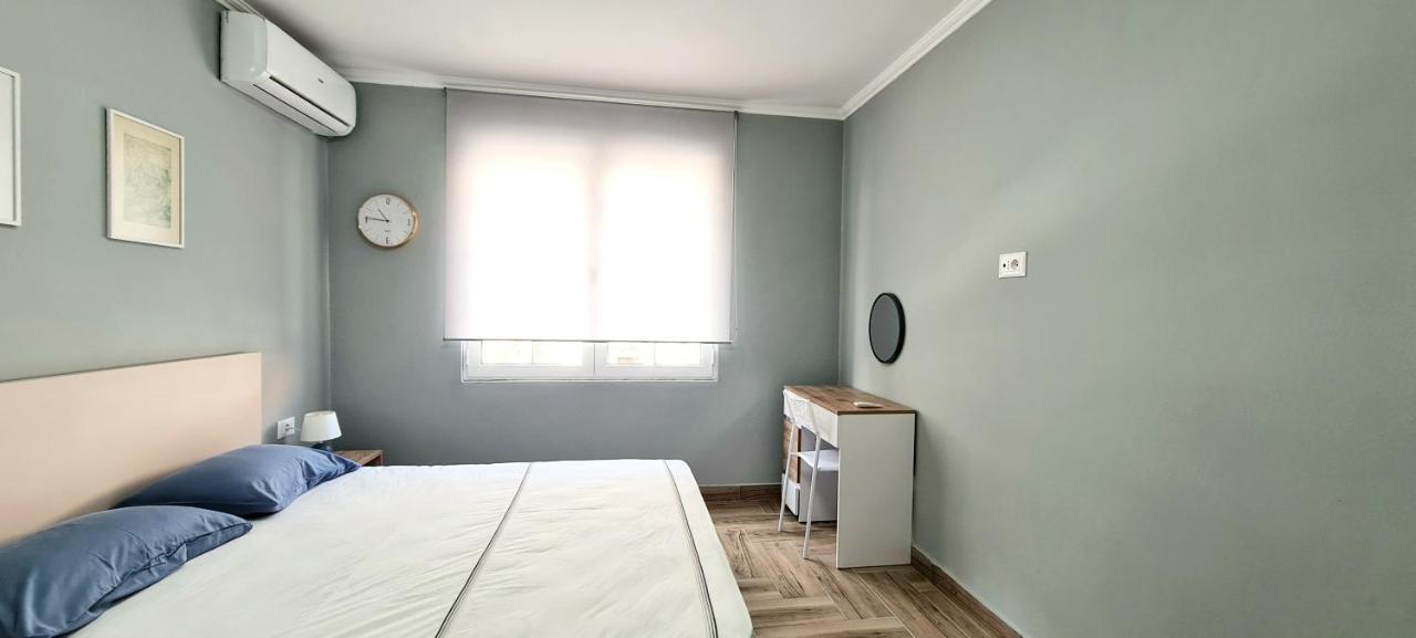2V1 - 21 Dhjetori Apartment Tirana Exterior photo